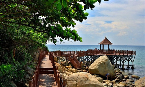 加盟连锁法式衬衫的利与弊